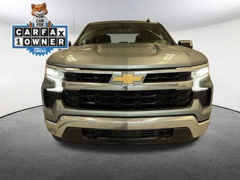 Used 2025 Chevrolet Silverado 1500 LT image 18