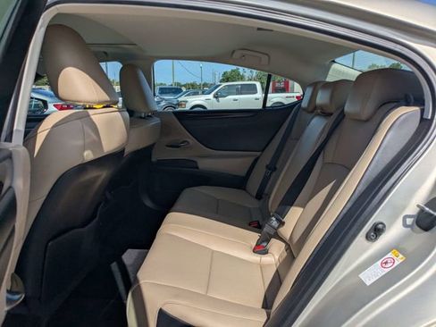 Used 2019 Lexus ES 350 w/ Premium Package FWD image 12