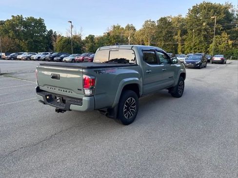 Used 2023 Toyota Tacoma TRD Sport w/ Black Out Package (TMS) AWD/4WD image 3