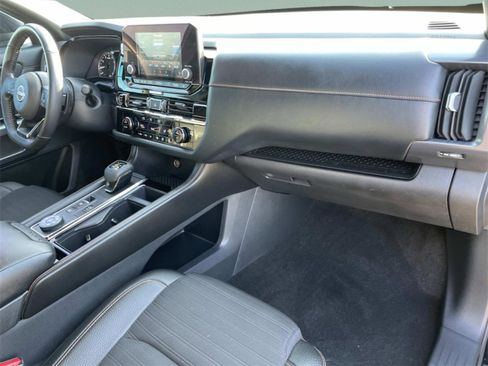 Used 2024 Nissan Pathfinder Rock Creek image 18