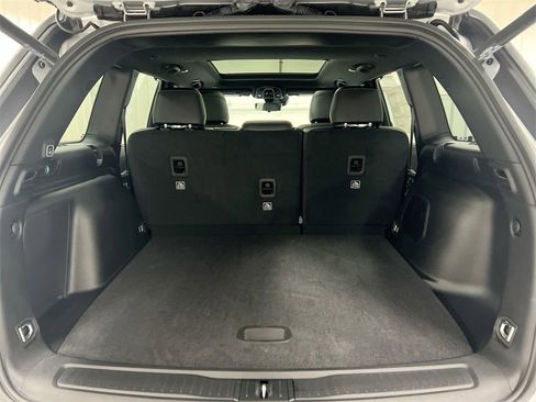 New 2025 Jeep Grand Cherokee Limited 4xe w/ Luxury Tech Group II image 22