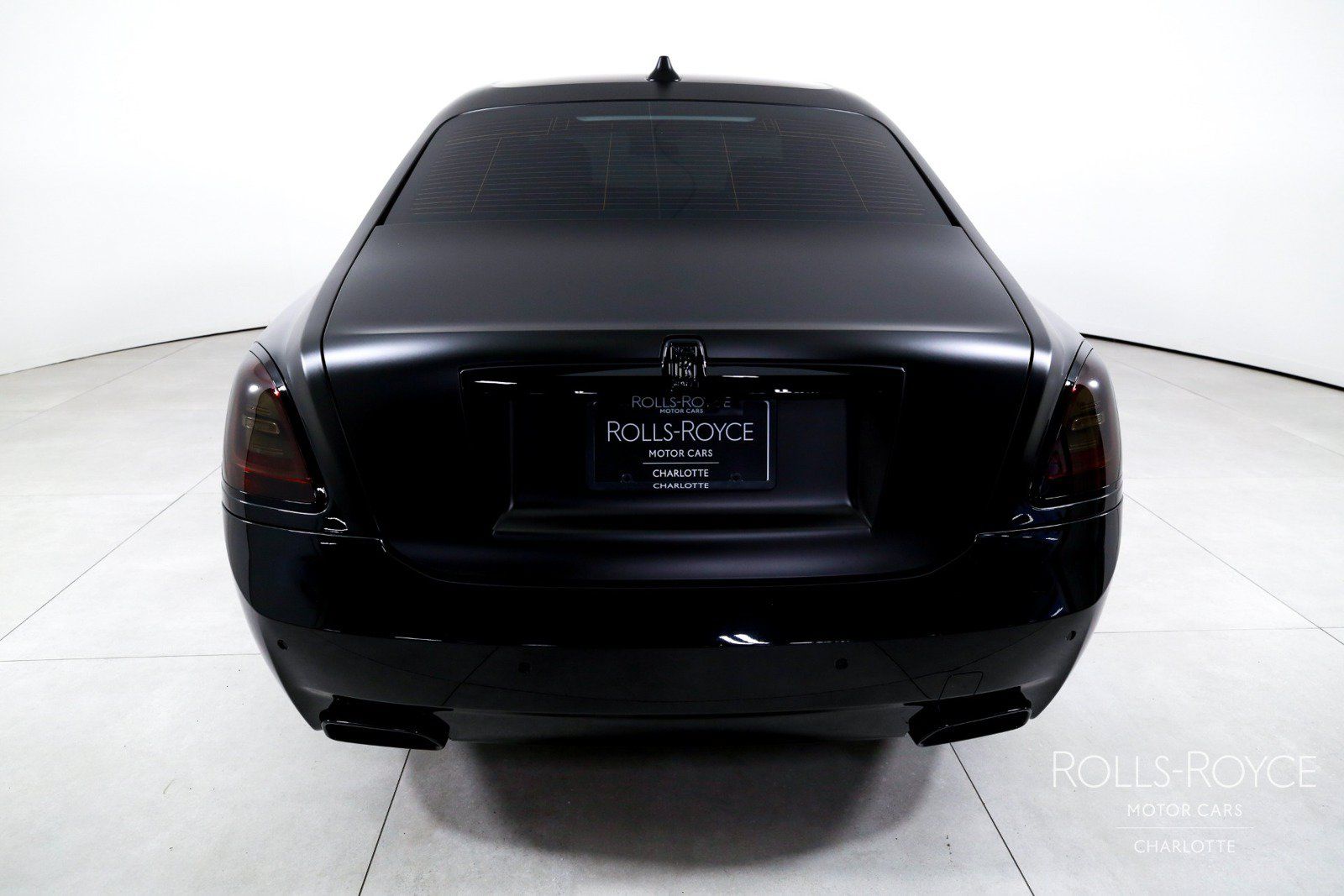 Used 2024 Rolls-Royce Ghost AWD/4WD image 9