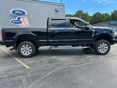 Used 2018 Ford F250 XLT w/ XLT Premium Package AWD/4WD image 9
