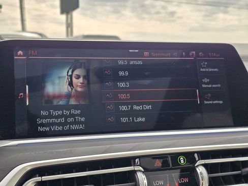 Used 2021 BMW X7 xDrive40i w/ M Sport Package image 15