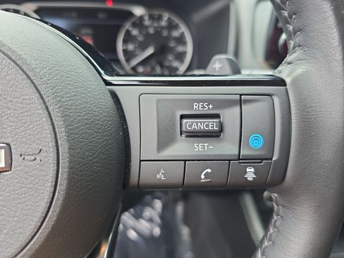 Certified 2023 Nissan Rogue SL w/ SL Premium Package FWD image 18