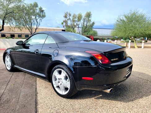 Used 2004 Lexus SC 430 Convertible image 7