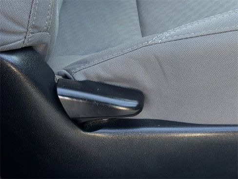 Used 2022 Toyota Tacoma SR5 image 28