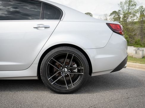 Used 2014 Chevrolet SS image 6