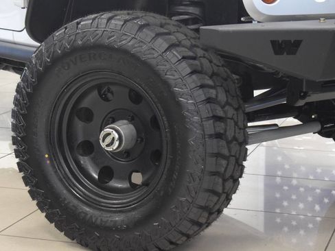 Used 2011 Jeep Wrangler Rubicon w/ Trailer Tow Group image 11