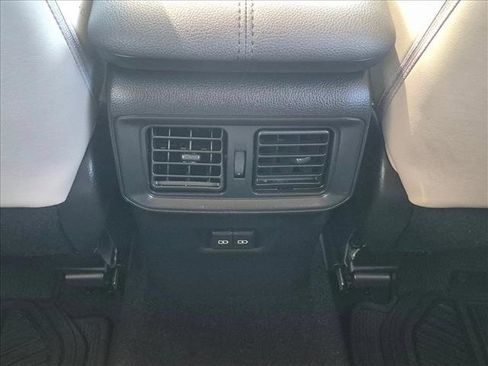 Used 2022 Toyota RAV4 Limited w/ Limited Grade Weather Package AWD/4WD image 17