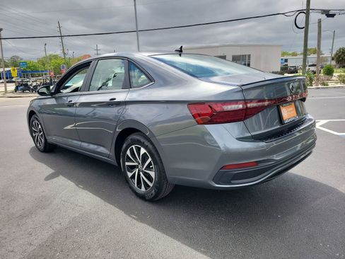 Certified 2025 Volkswagen Jetta S image 8