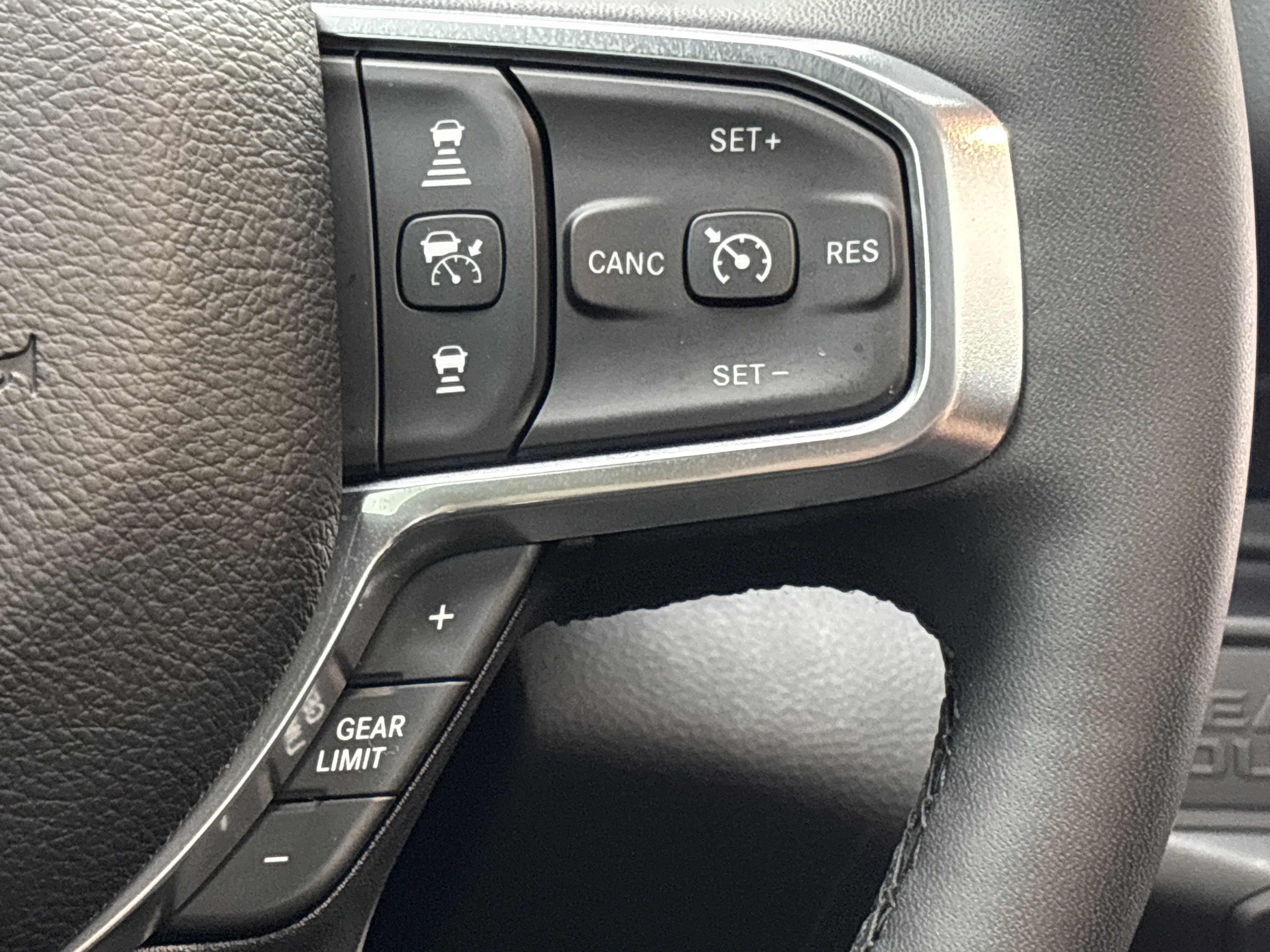 Used 2025 RAM 3500 Laramie w/ Night Edition AWD/4WD image 22