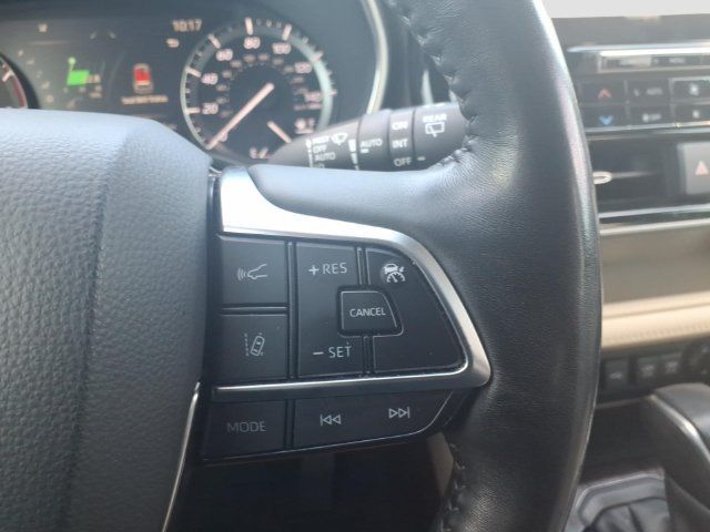 Used 2021 Toyota Highlander Platinum FWD image 28