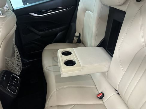 Used 2020 Maserati Levante S image 76