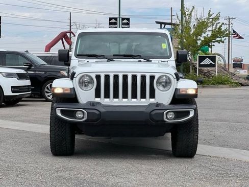 Used 2023 Jeep Wrangler Unlimited Sahara w/ Cold Weather Group AWD/4WD image 2