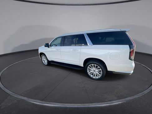 Used 2024 Cadillac Escalade ESV Premium Luxury AWD/4WD image 6