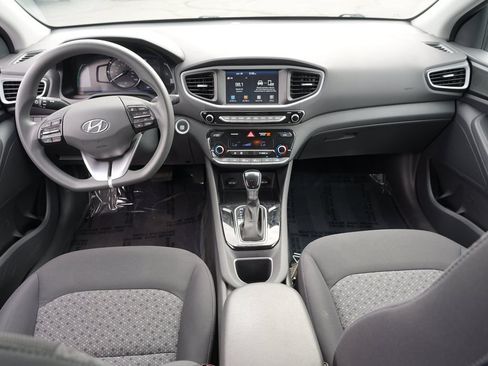 Used 2018 Hyundai Ioniq Blue FWD image 26