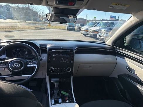 Used 2022 Hyundai Tucson SEL w/ Cargo Package image 19