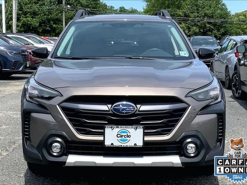 Certified 2024 Subaru Outback Limited AWD/4WD image 3