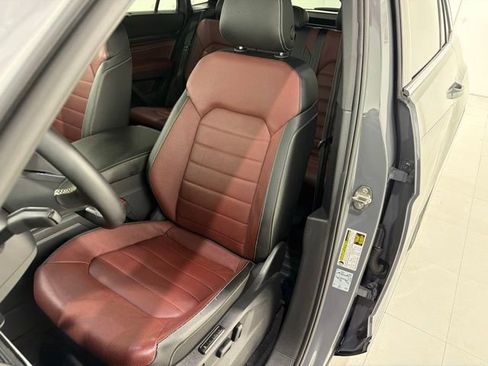 Used 2021 Volkswagen Atlas Cross Sport SEL Premium AWD/4WD image 13