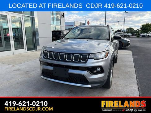 Used 2022 Jeep Compass Limited AWD/4WD image 26