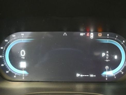 Used 2023 Volvo XC60 B5 Core FWD image 28