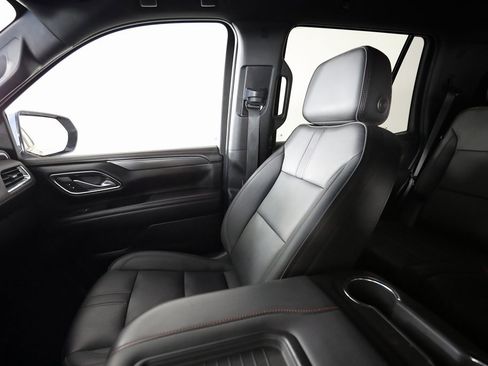 Used 2023 Chevrolet Tahoe RST image 37