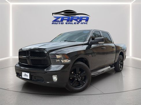 Used 2018 RAM 1500 Big Horn AWD/4WD image 1