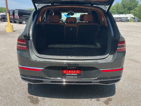 Used 2025 Genesis GV80 2.5T Prestige AWD/4WD image 14