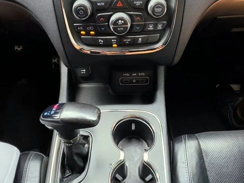 Used 2020 Dodge Durango R/T w/ Blacktop Package RWD image 9