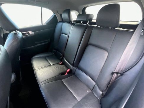 Used 2012 Lexus CT 200h Premium image 20