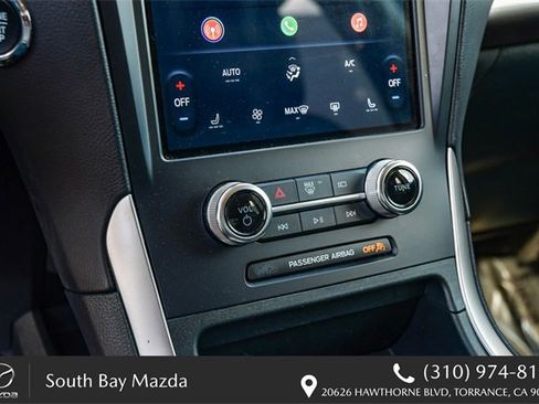 Used 2024 Ford Edge SEL image 22