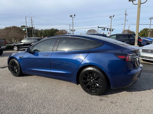 Used 2022 Tesla Model 3 Standard Range image 22