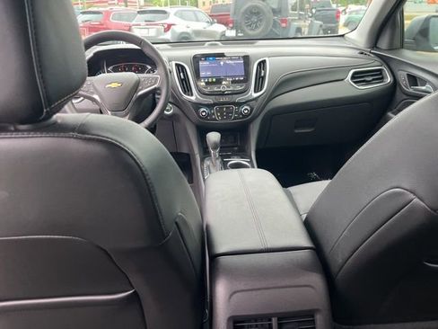 Used 2024 Chevrolet Equinox Premier FWD image 15
