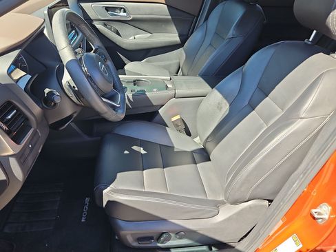 Used 2021 Nissan Rogue SL w/ Premium Package FWD image 25