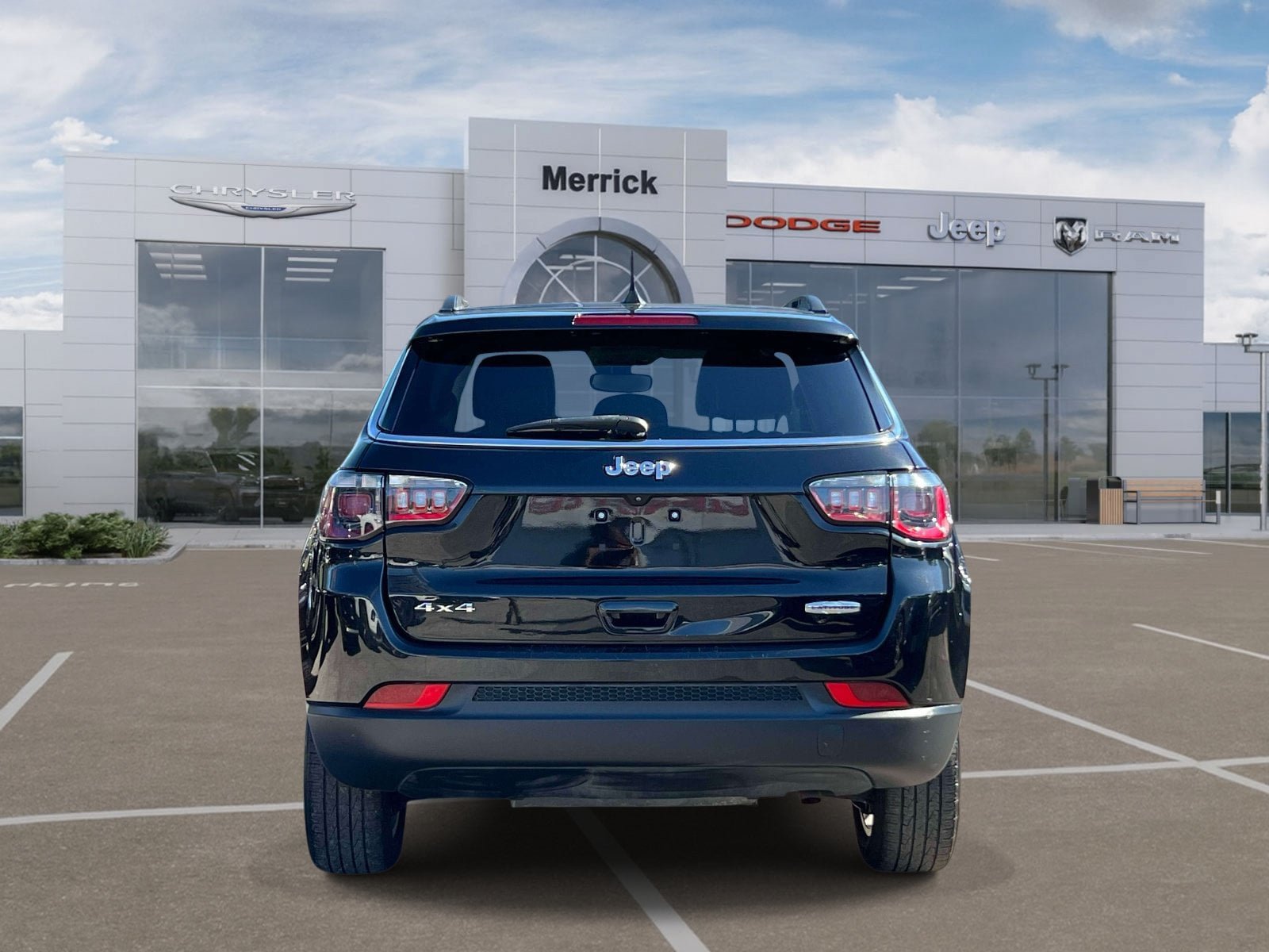 Used 2022 Jeep Compass Latitude w/ Convenience Group AWD/4WD image 8