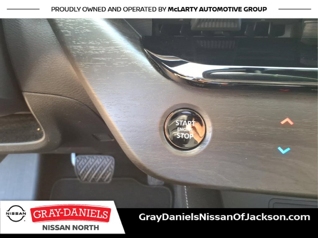 Certified 2025 Nissan Murano SL AWD/4WD image 17