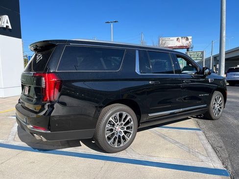 New 2026 GMC Yukon XL Denali w/ Sun & Power Step Package image 6
