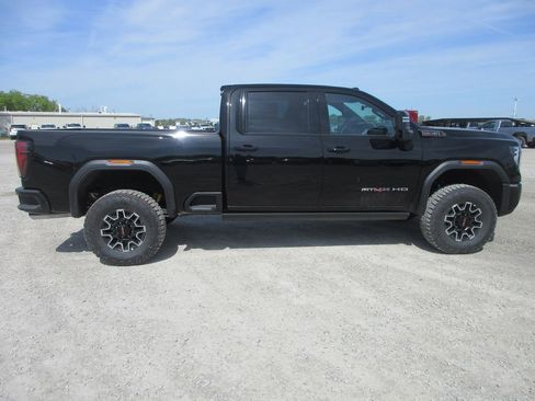 New 2026 GMC Sierra 2500 AT4X AWD/4WD image 3