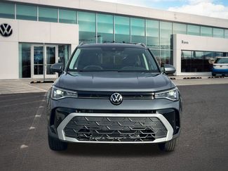 New 2026 Volkswagen Taos SE video 2