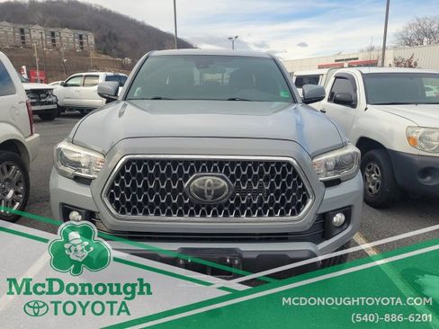 Used 2019 Toyota Tacoma SR5 image 2