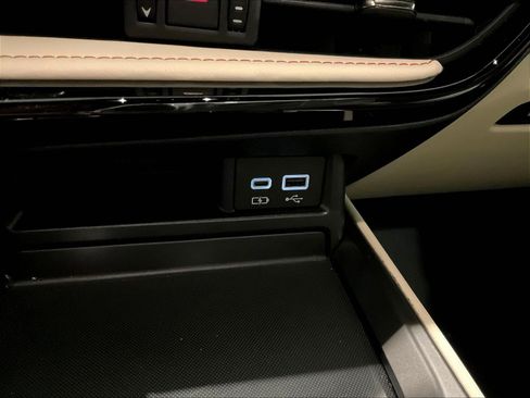 Used 2024 Lexus NX 250 FWD w/ Cold Area Package image 16