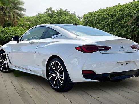 Used 2018 INFINITI Q60 3.0t Luxe image 23