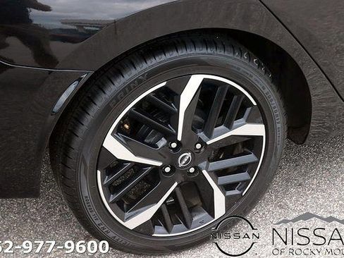 Certified 2024 Nissan Versa SR FWD image 8