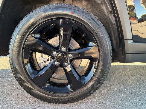 New 2026 Jeep Grand Cherokee Limited w/ Limited Altitude Package RWD image 13
