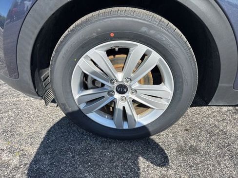 Used 2017 Kia Sportage LX FWD image 21