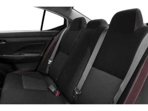 Used 2022 Nissan Versa SR FWD image 16