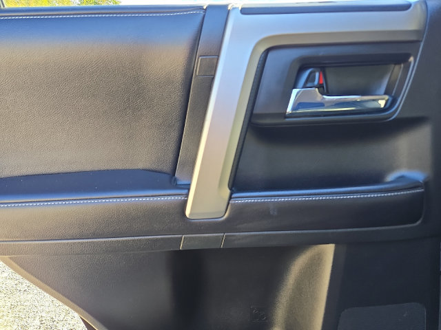 Used 2018 Toyota 4Runner SR5 Premium AWD/4WD image 20