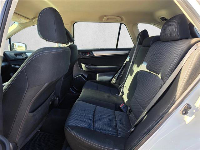 Used 2019 Subaru Outback 2.5i Premium AWD/4WD image 17