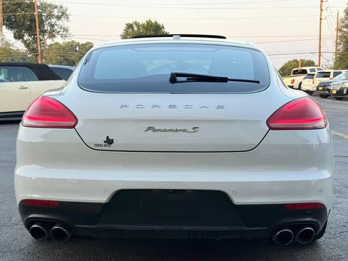 Used 2014 Porsche Panamera S RWD image 11